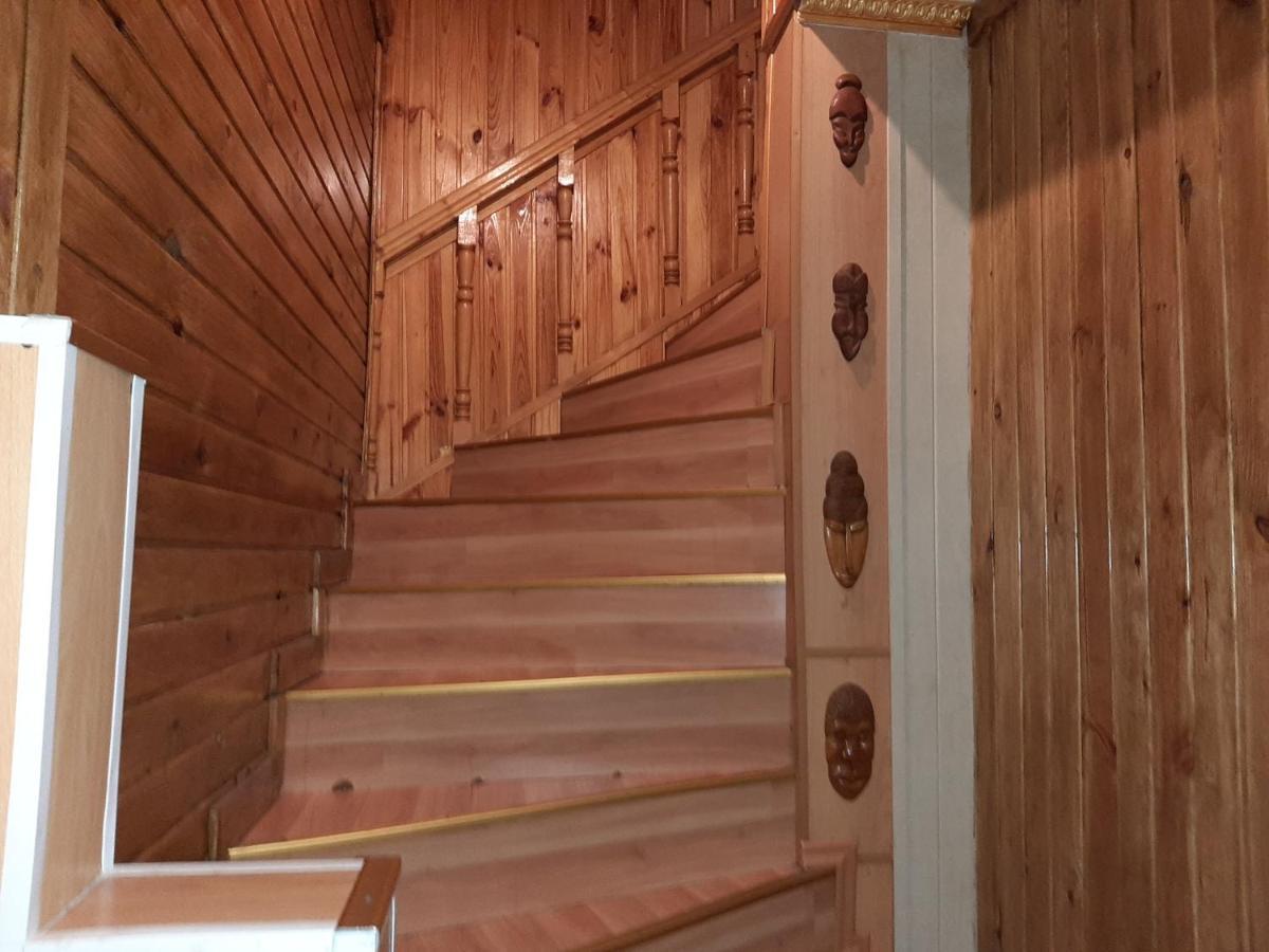Куренiвський Двiр Kiew Exterior foto